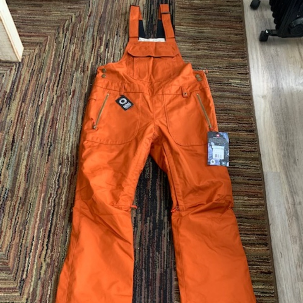 686 Black Magic Insulated bibs